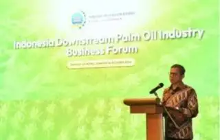Kemenlu Perkuat Diplomasi Kelapa Sawit melalui Forum Bisnis