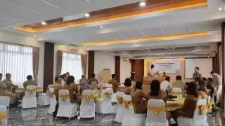 Penyuluh Perkebunan dan Fasilitator Petani Sawit Mandiri Ikut ToT dan Sekolah Lapangan