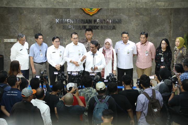 Terlibat Peredaran Pupuk Palsu, Staf Hingga Pejabat Eselon II Kementan Dinonaktifkan