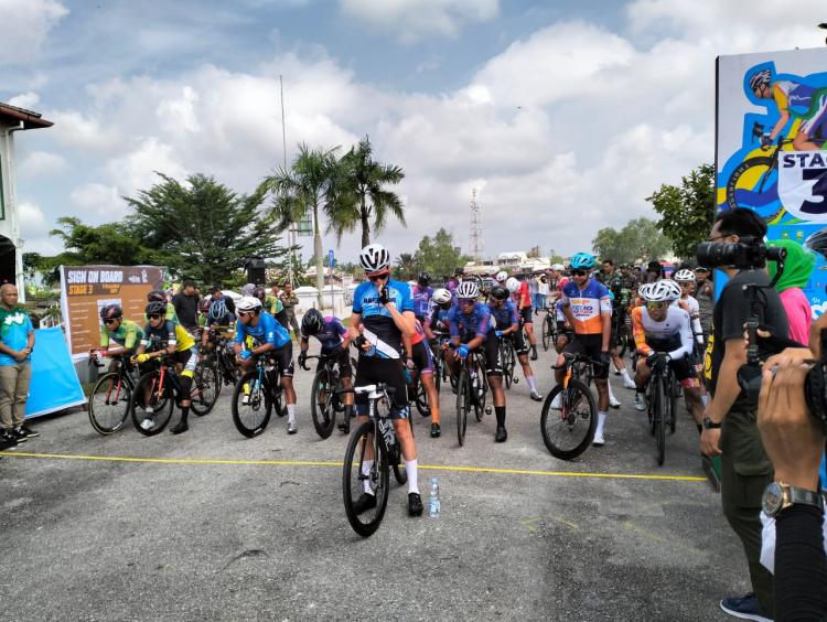 Pebalap Indonesia Dominasi Etape Kedua Tour de Siak