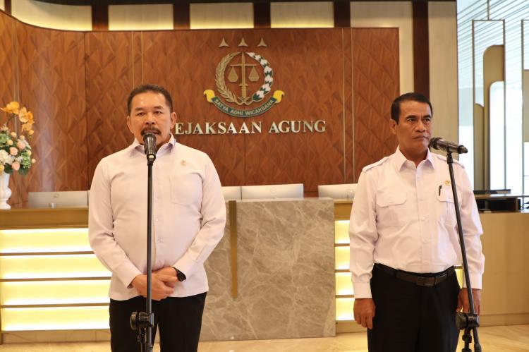 Banyak Oknum Peminta Fee, Mentan Minta Kejagung Awasi Penyaluran Pupuk-Alsintan