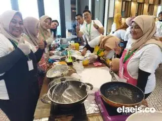 Mengadon Sari Pati Sawit di Lantai 19