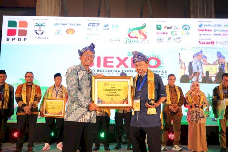 BPDP Sabet Penghargaan 'Kelembagaan dan Pelayanan Terbaik' di SIEXPO 2025
