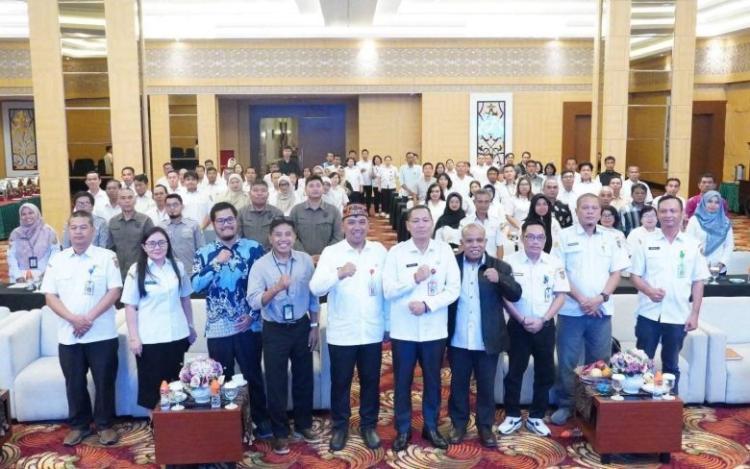 Kebut Penerbitan STDB, Disbun Kalteng Tingkatkan Kapasitas Tim Pendataan Kebun Sawit Rakyat