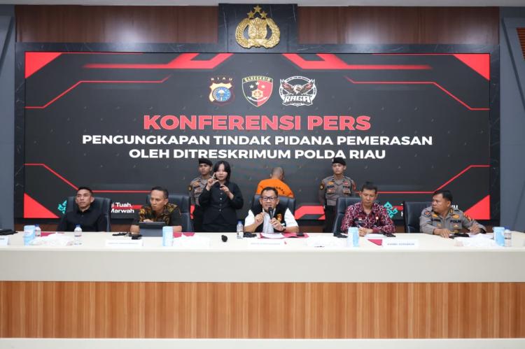 Peras Perusahaan Sawit, Ketua Ormas di Riau Ditangkap Polisi