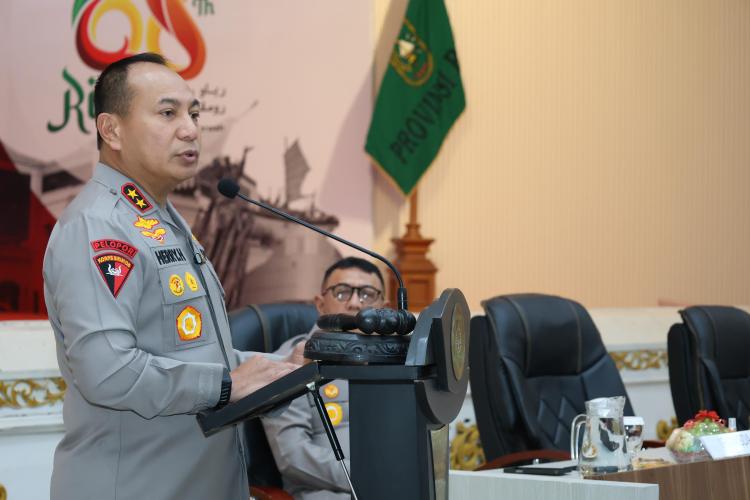 Polda Riau Komitmen Sikat Mafia Hutan