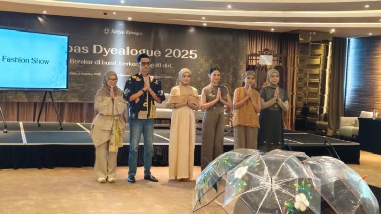 Daun Sawit Jadi Pewarna Tekstil Premium, Dicari Industri Mode Global