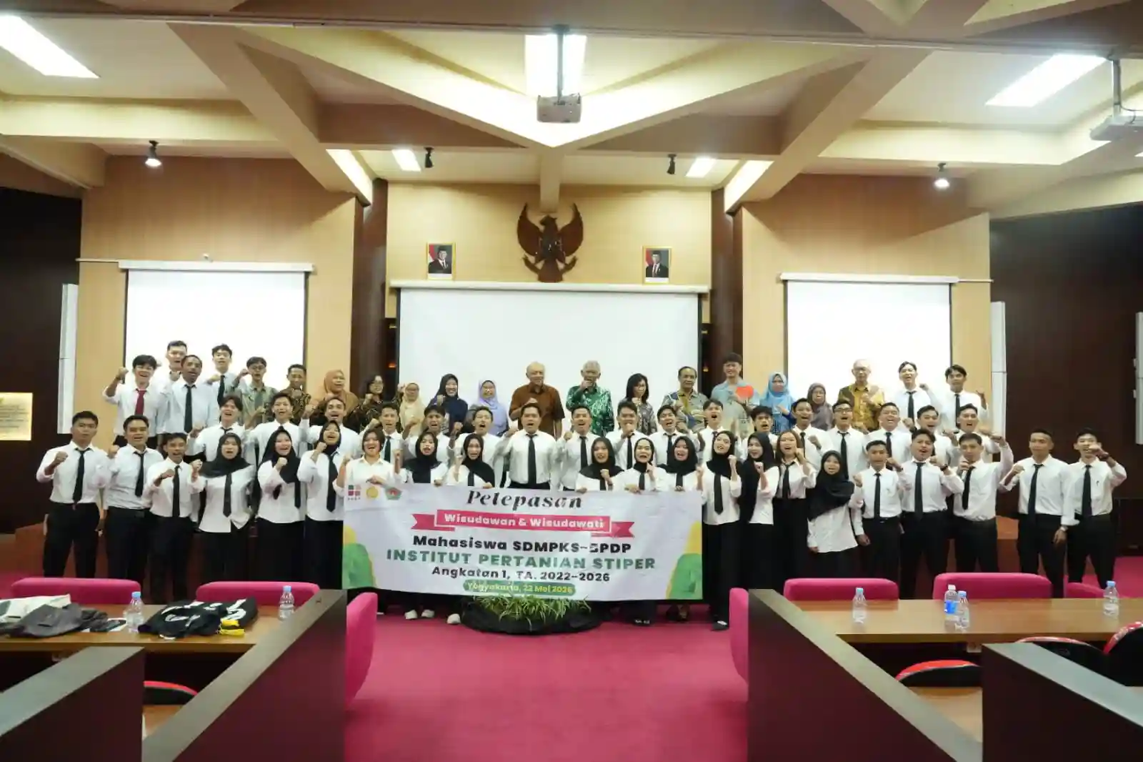 Sudah Lulus, Penerima Beasiswa Sawit di INSTIPER Yogyakarta Siap Bekerja