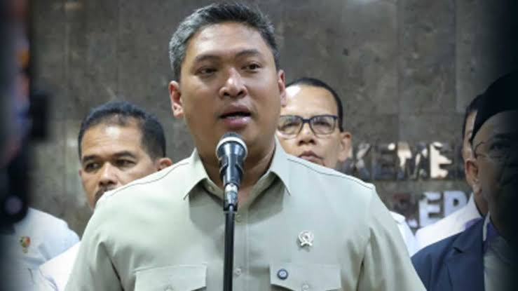 Ratusan PKS Beli Sawit Petani di Bawah Harga Resmi, Kementan Siap Bertindak - Kementan menemukan 139 PKS membeli sawit petani di bawah harga resmi dan mengancam menjatuhkan sanksi hingga pencabutan izin.