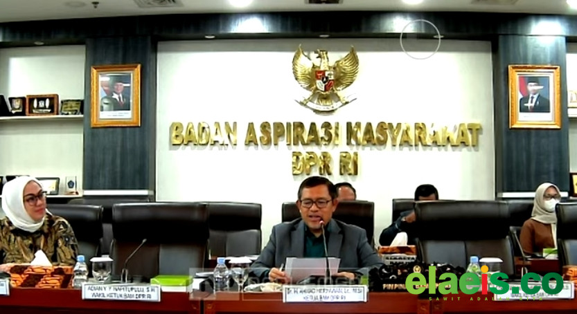 Klaim Kawasan Hutan di Kemuning Inhil Memanas, Warga Siap Patuh Asal Pemerintah Tunjukkan Bukti Pengukuhan Sah - Warga menyatakan siap patuh jika pemerintah dapat menunjukkan bukti pengukuhan yang sah.