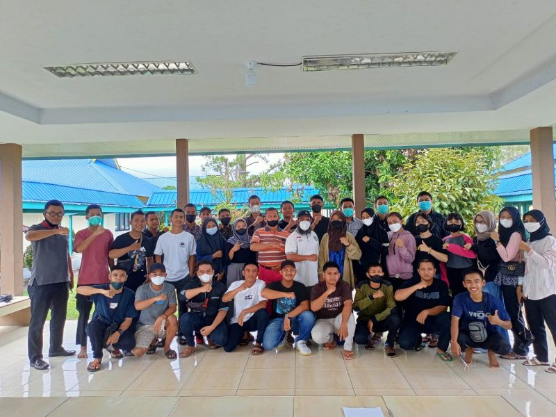 Dapat Beasiswa, Ini Fasilitas yang Didapat Anak Petani Sawit