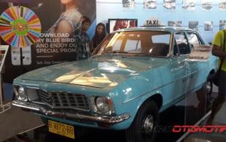 Smart Cab: Menertawai Zaman